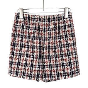 Gucci Womens Tweed Plaid Shorts Made In Italy Size 36 Red/Black/White